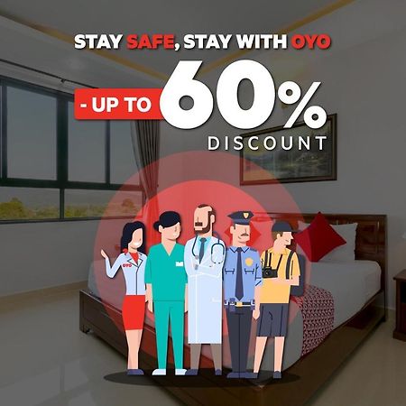 Istana Permata Juanda Hotel Sawotratap Екстериор снимка